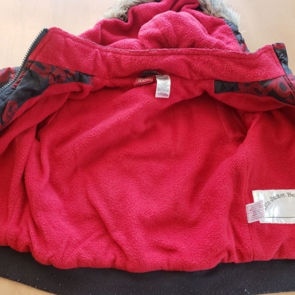 Winter coat Flash McQueen - Picture 9 of 10